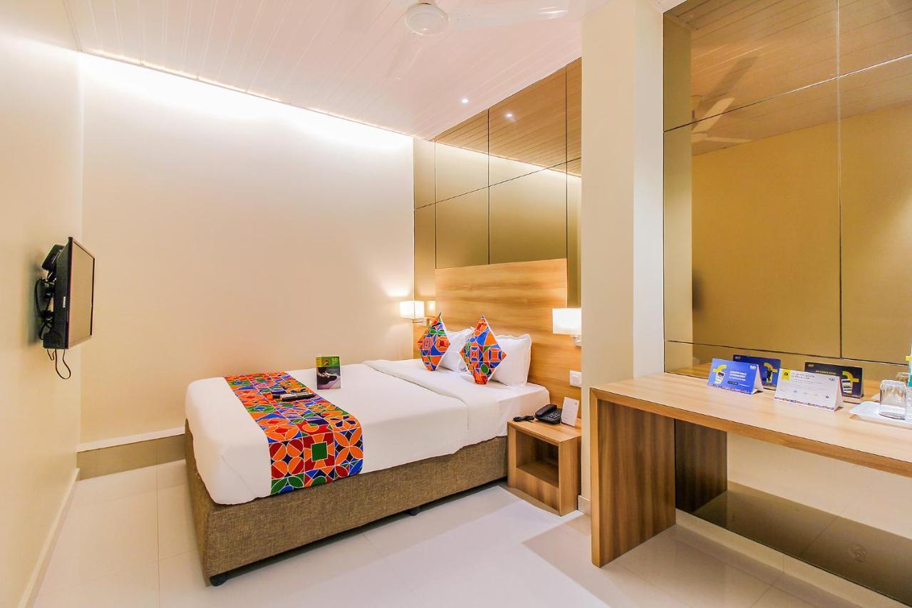 Fabhotel Rk International - Nr International Airport Hotel Bombaj