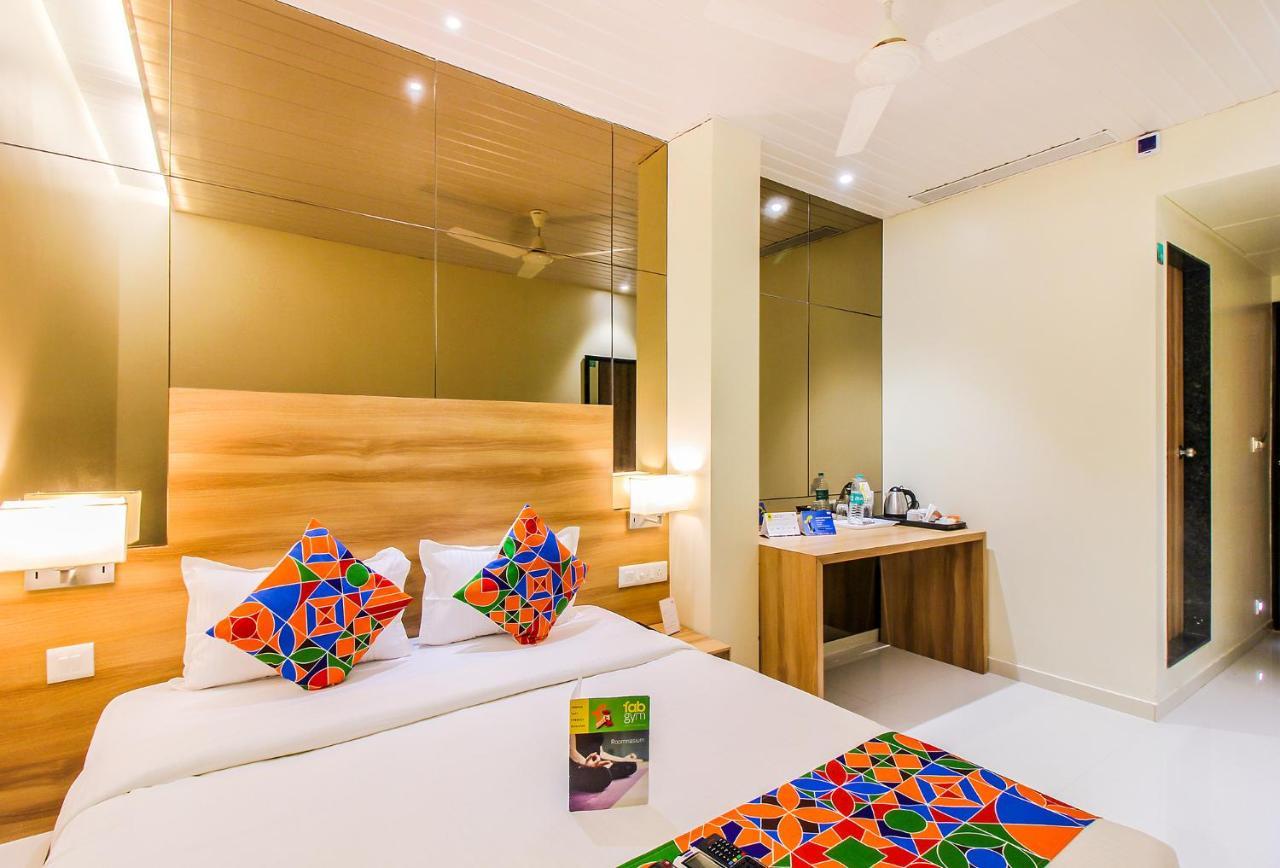 Fabhotel Rk International - Nr International Airport Hotel Bombaj